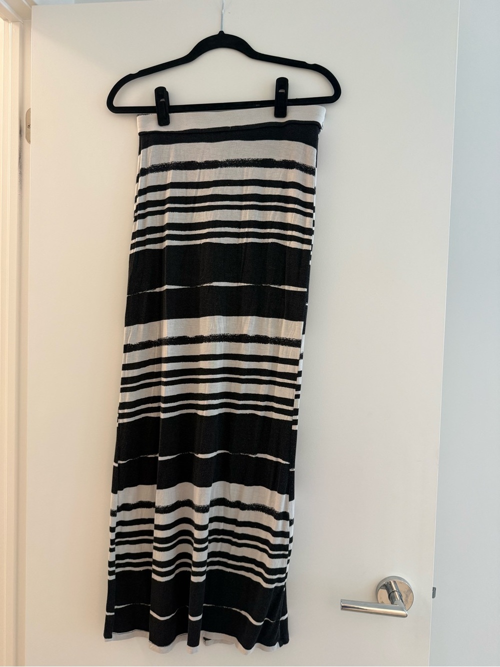 Jessica Simpson Black and White Striped Maxi Skirt